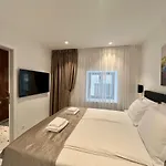 Azalea Dalmacija Luxury And Primošten