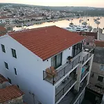 Azalea Dalmacija Luxury And * Primošten