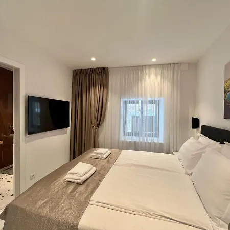 Azalea Dalmacija Luxury And Primosten