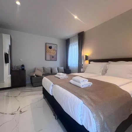 Azalea Dalmacija Luxury And Apartment