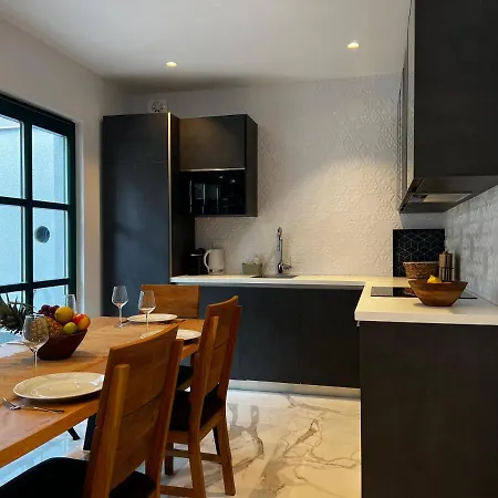 Azalea Dalmacija Luxury And