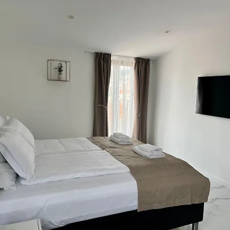 Apartment Azalea Dalmacija Luxury And *