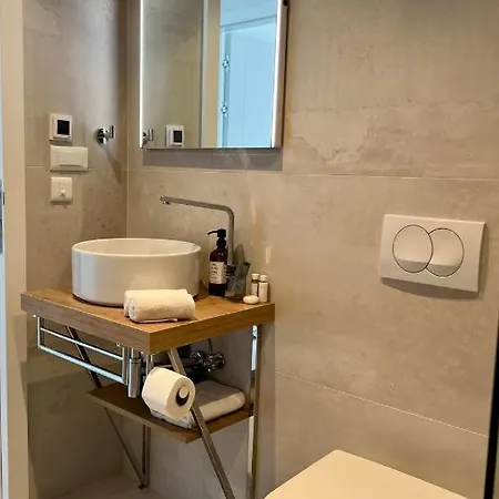 公寓 Azalea Dalmacija Luxury And *