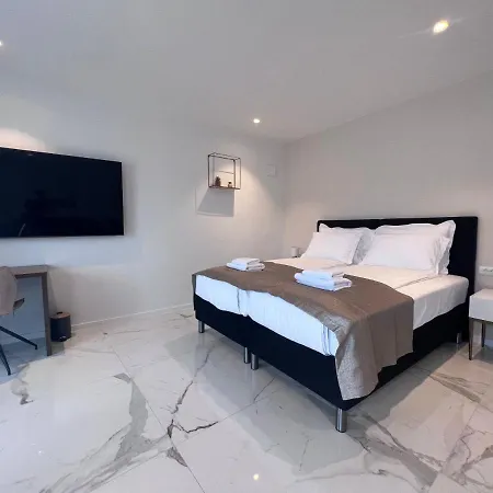 Azalea Dalmacija Luxury And Primosten