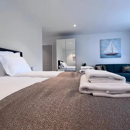 Apartment Azalea Dalmacija Luxury And Primosten