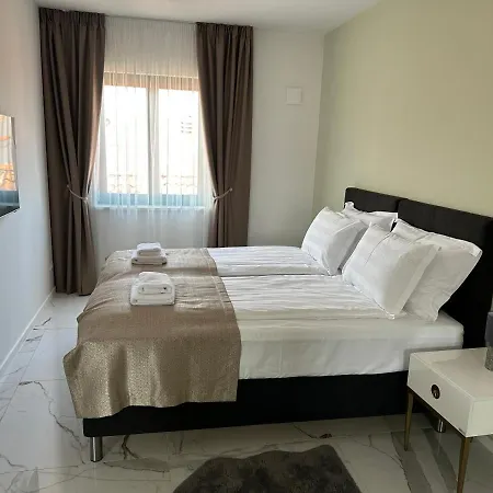 Azalea Dalmacija Luxury And * Primosten
