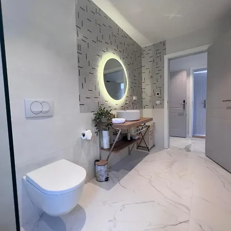 Apartment Azalea Dalmacija Luxury And Primosten