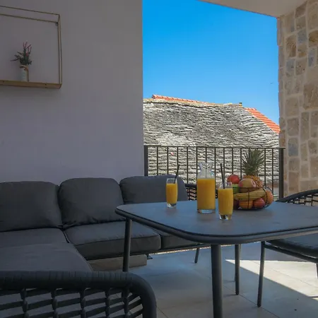 Daire Azalea Dalmacija Luxury And