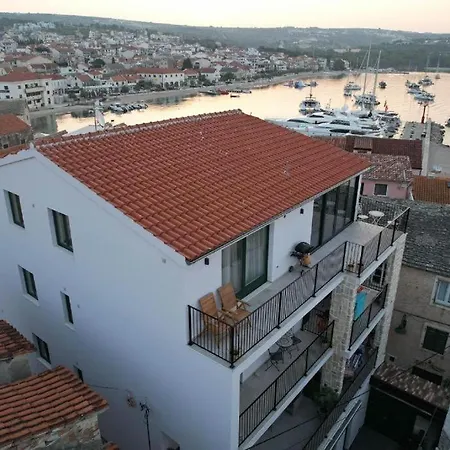 Azalea Dalmacija Luxury And Apartment *