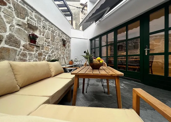 Azalea Dalmacija Luxury And *