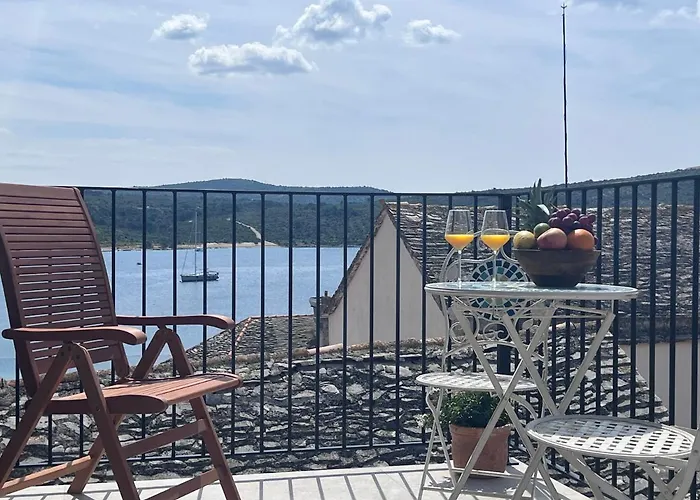 Azalea Dalmacija Luxury And Primošten