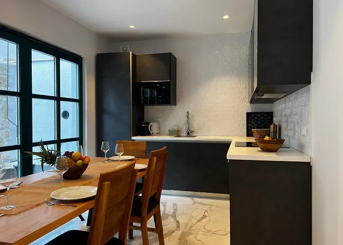 Azalea Dalmacija Luxury And