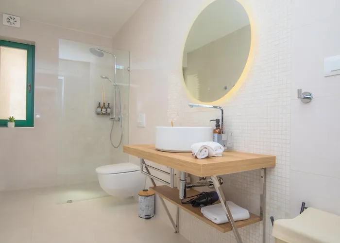 Azalea Dalmacija Luxury And Primošten