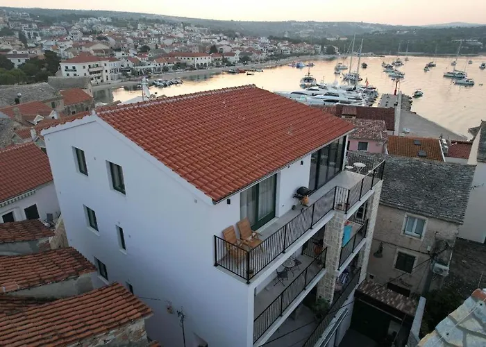 Azalea Dalmacija Luxury And Appartement *